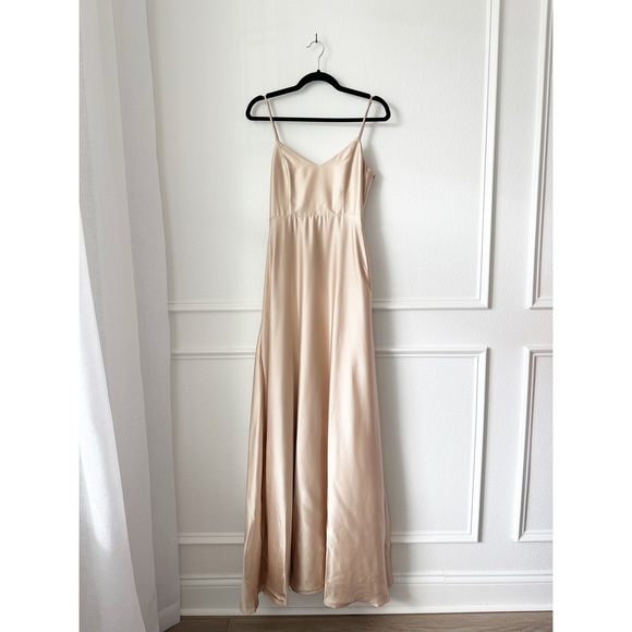 NEW Show Me Your Mumu Faith Maxi Dress in Champagne Luxe Satin sz S - Picture 3 of 9